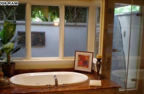 Lanai City House | Exclusive Oceanview Home on Lanai - Guest Rated 10/10