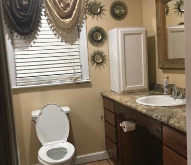 Montgomery Apartment | Budget-Friendly Haven: A Great Choice for Families