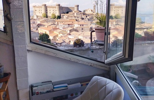 Lake Bracciano Apartment | Beautiful House with Panoramic Terrace in Bracciano