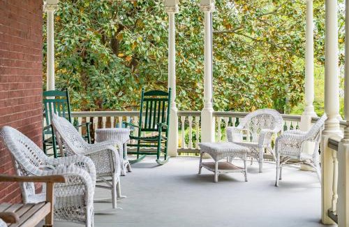 Daniels Hill House | Experience Comfort at One of These Nights - Sleeps 2
