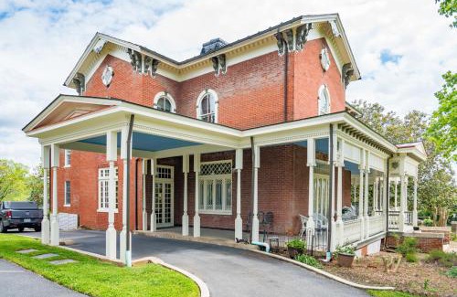 Daniels Hill House | Experience Comfort at One of These Nights - Sleeps 2