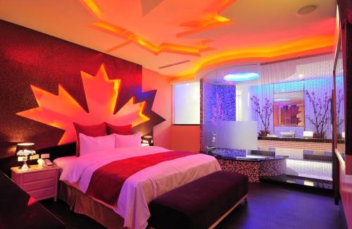 Longtan District Hotel | Comfortable Stay at One + One Motel with Breakfast Included