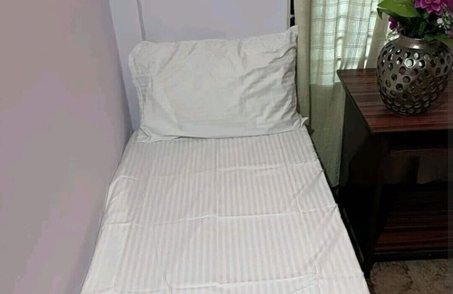 Ramamurthy Nagar Apartment | Cozy Private Room with Hall and Kitchen, Pet Friendly