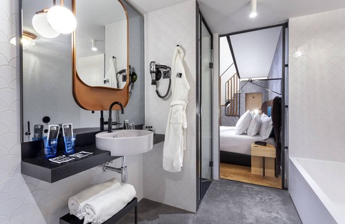 Egia Hotel | Eco-Friendly One Shot Tabakalera House with Spa & Breakfast