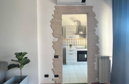 Centro Giano Apartment | One stop away from FCO Airport and Fiera di Roma. Complete with all amenities