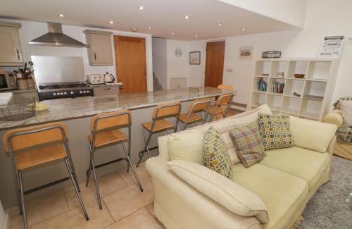 Dinas Cross House | Experience One Tree House: Family & Pet-Friendly Retreat