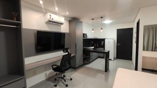 Tambau Apartment | Relax at One Way: 4-Star Family-Friendly Retreat