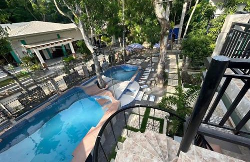 Sipocot House | One With Nature Guest House and Events Place