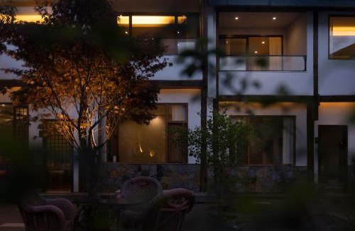 Shuhe Old Town House | Experience Lijiang One House Designer Guesthouse Excellence