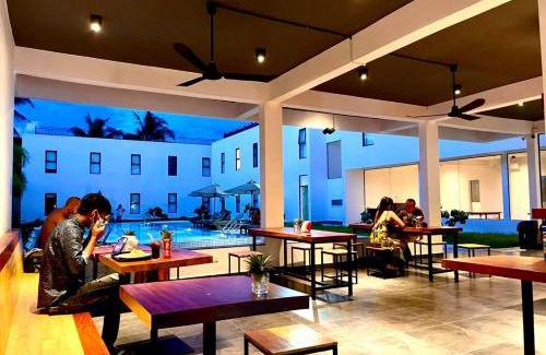 Kampot Hostel | Enchanting Onederz Kampot: Poolside Retreat with Ocean Views