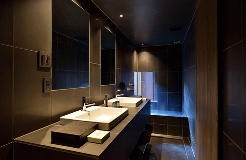 Shuzenji House | Discover Oninosumika: Family-Friendly Stay with Hot Tub