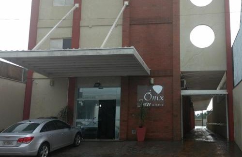 Teodoro Sampaio Hotel | Discover Onix Inn Hotel: 4-Star Comfort for Every Traveler