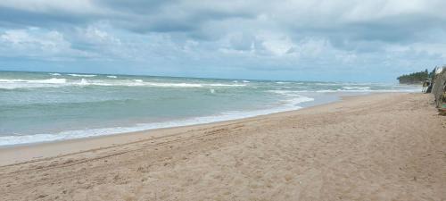 Parafuso House | Beachfront Bliss at Lindo Village near Jauá