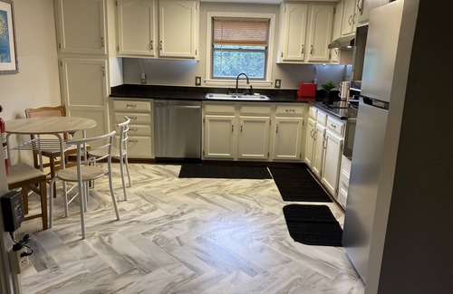Morgantown House | Convenient Stay Just 10 Minutes from West Virginia University