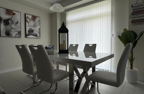 Thorold House | Convenient Stay Just 10 Minutes From Niagara Falls