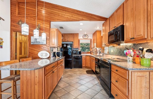 Southern Shores House | Steps to the Beach: Private Pool and Game Room Retreat