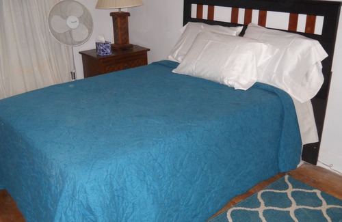 Detroit House | Discover a Cozy Bungalow Just 6 Miles from Downtown Detroit