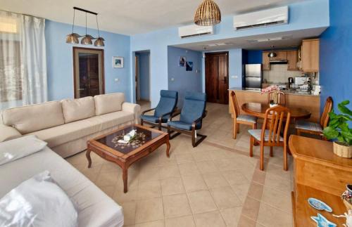 Aqaba Apartment | Seafront One Bedroom Apartment at Tala Bay Resort Aqaba