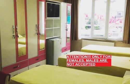 Bakırkoy Hotel | Budget-Friendly Bakirkoy Ladies Dormitory with Kitchen Access