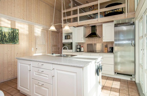 Rødhus House | Only five minutes walk from the beach, on a very large natural plot, lies this vacation home, which