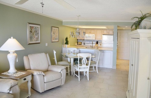 Stuart Condo | Relax at Our Oceanfront Indian River Plantation Condo