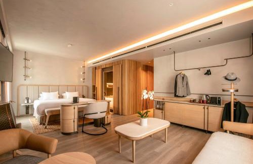 Ensanche Centro Hotel | Experience Only YOU Hotel Málaga: 5-Star Comfort Awaits