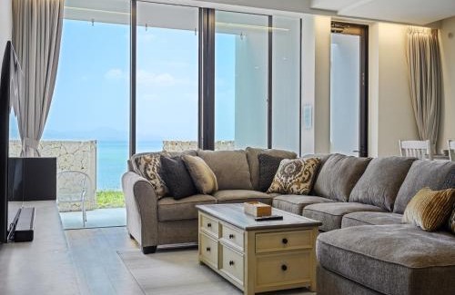 Umusa House | Experience Onna Resort: Oceanfront Bliss & Guest Rated 9.7