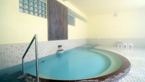 Onneyu Hotel | Relaxing Onsen Hotel Tsutsujiso - Family-Friendly Retreat
