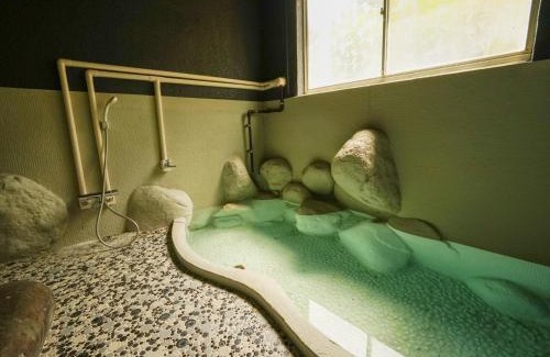 Shuzenji Hotel | Relax at Onsen Yado Mizuguchi with Hot Tub and Dining