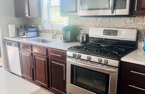 East Wareham House | Discover Onset: A Hidden Gem with Family-Friendly Amenities