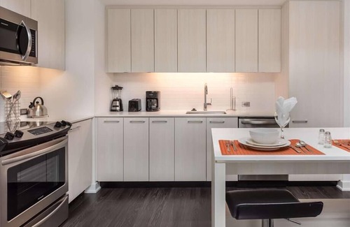Reston Apartment | Convenient Parking & EV Charging at Reston Town Center