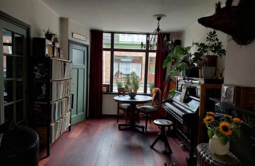 Den Helder Apartment | Relax and Enjoy: Guest Rated 9.7/10 Experience Awaits
