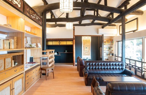 Mure Cho Mure House | Comfortable Stay at Onyado Takayanagi with Hot Tub & Breakfast