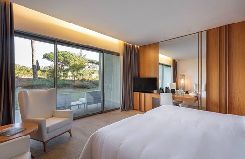 Quinta da Marinha Hotel | Discover Onyria Marinha Boutique Hotel: 5-Star Oceanfront Retreat