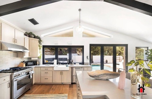 Malibu House | Discover Ocean View Bliss at Onyx Home in Malibu