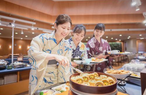 Dogo Hot Spring Hotel | Discover Yukai Resort Dogo Saichoraku with Pool & Hot Tub