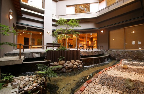 Nakayamadaira Onsen Hotel | Relaxing Retreat at Ooedo Onsen Monogatari Masuya Hotel