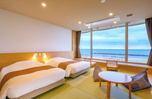 Senamionsen Hotel | Relax at Ooedo Onsen Monogatari Premium Shiomiso