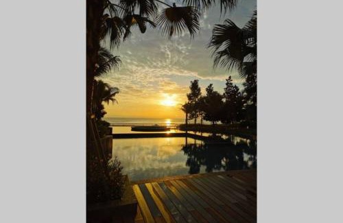 Kuantan Apartment | Family-Friendly OPAHOME@ Timurbay: Seaview & Pool Access