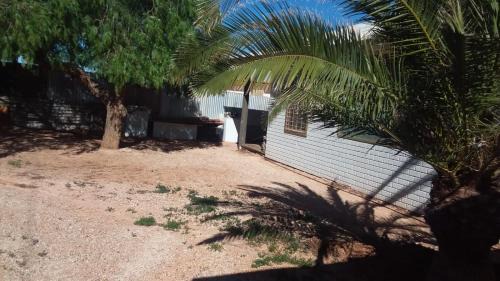 Coober Pedy House | Opal Back House