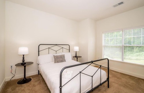Wendover - Sedgewood Apartment | Bright 2BR Getaway with Pool, Gym & Balcony Access