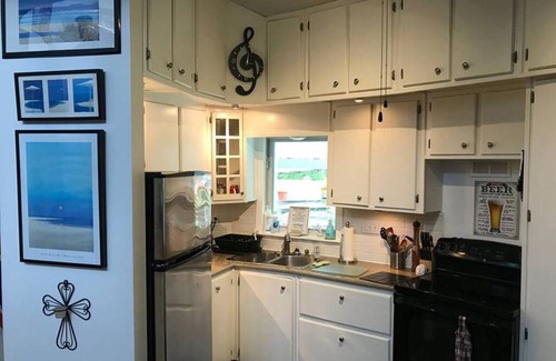 North Grenville House | Inviting Open Concept Kitchen with Breakfast Island