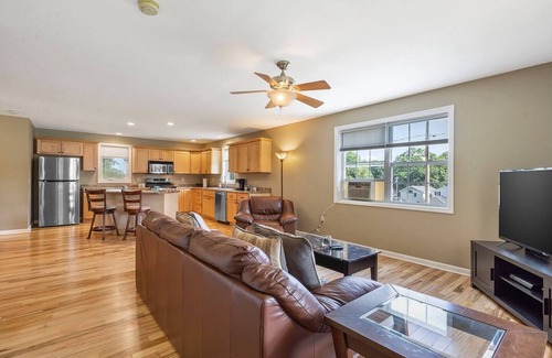 Oswego House | Modern Ocean View Retreat with Pool and Spa Amenities