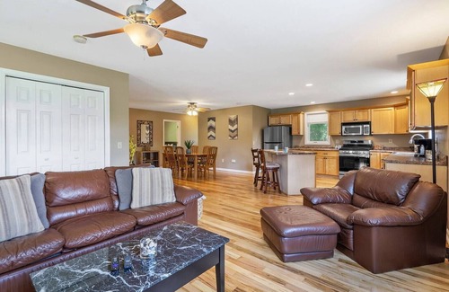 Oswego House | Modern Ocean View Retreat with Pool and Spa Amenities