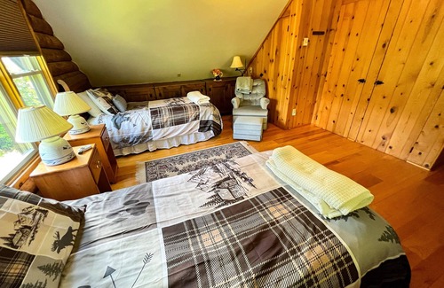 Lansing Cabin | Perfect Retreat: MountainTop Meadows with Hot Tub & Views