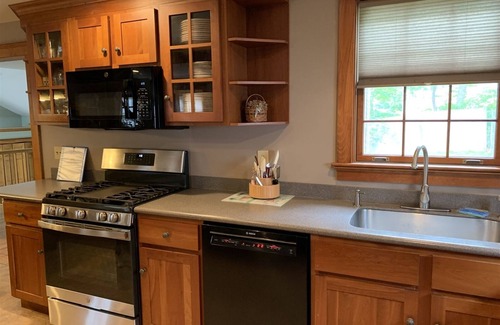 Camp Ellis House | Relaxing Retreat at Open Hearth - Saco Bay Rentals
