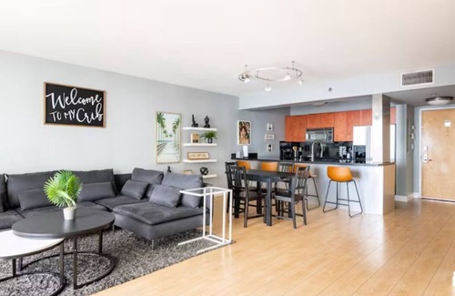 Brickell Apartment | Elegant High Rise Penthouse with City & Bay Views