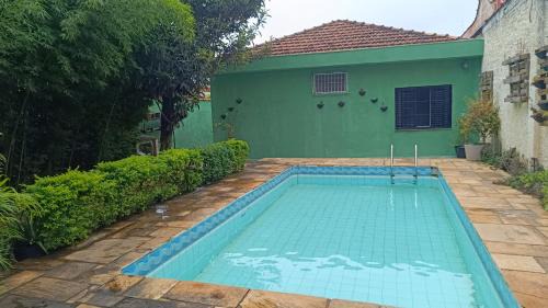 Jardim Oriental House | Pet-Friendly Retreat at Open House Timboré with Pool