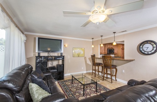 Aviara House | Book Your Stay: Pool, Spa & Billiards Near Carlsbad Beach
