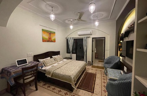 Jaipur House | Unforgettable Stays at Open Skies: Rated 10/10 and Family-Friendly